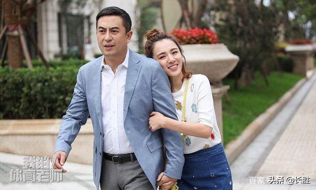 大叔里的郑小米:小米10青春版，拍照真的比华为P40还好吗？