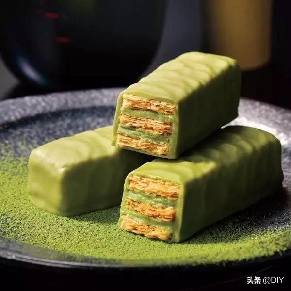 风靡<a href=https://maguai.com/list/256-0-0.html target=_blank class=infotextkey>朋友圈</a>的雪花酥:抹茶控最爱的手工制作小零食？