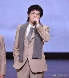 李沁挽张若昀:关晓彤在王牌里对花花是否比较冷淡