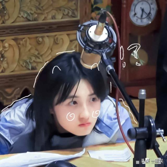 杨幂红地毯:张子枫演戏“凭天赋”饰演的电影又火了，真实的她什么样的？