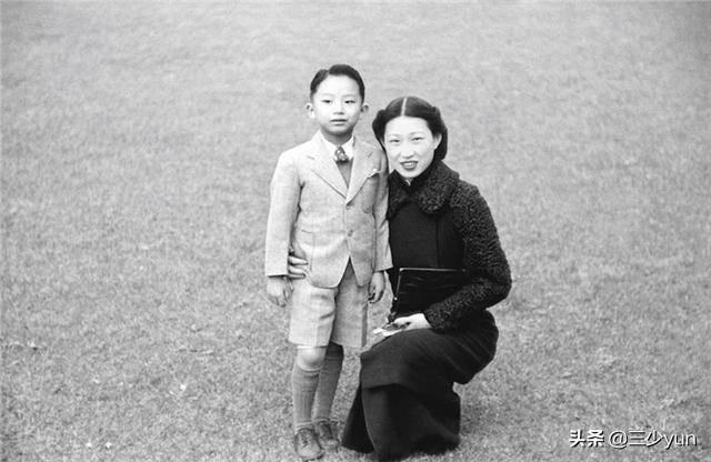 赵一荻:赵一荻父亲为何登报与女儿断绝关系？