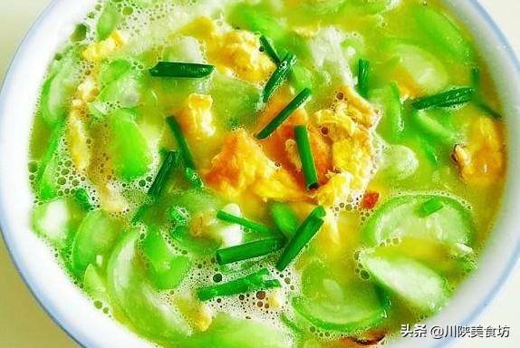 丝瓜三鲜汤怎么做好喝，你做过黄瓜片鸡蛋汤吗？怎么做好喝？