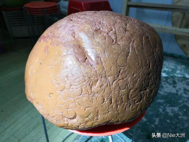 “石犹近于禅”禅与石结合成禅石,禅石一直是藏石的热点,你有哪些收藏？把您收藏的禅石发出来欣赏？