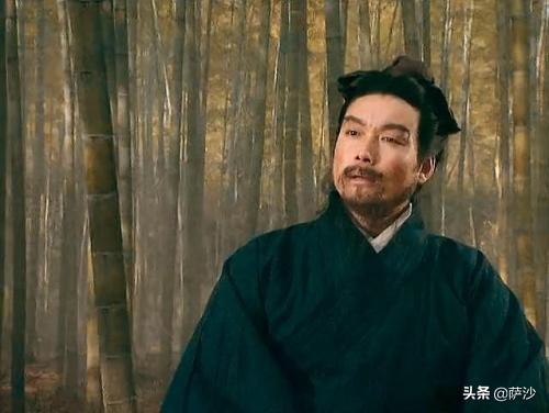 崔汝真:韩国艺人那么多，有“国民”称号的艺人是韩国人自己评出来的吗？