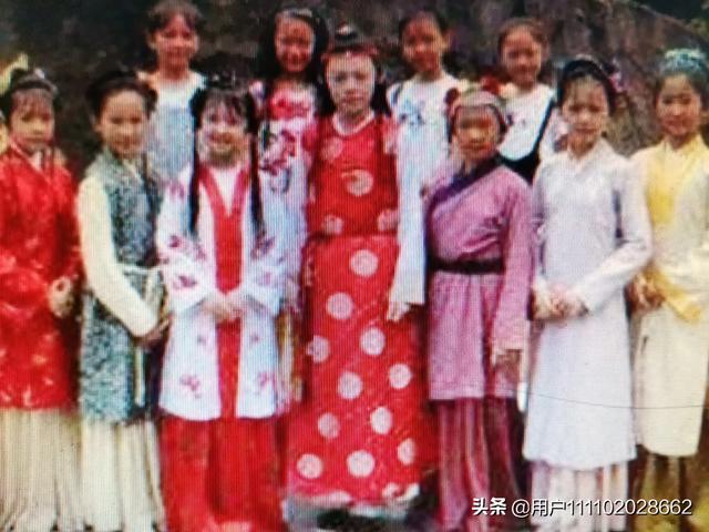 猫狗大战2百度影音最新章节列表:《红楼梦》为什么叫“红楼梦”？