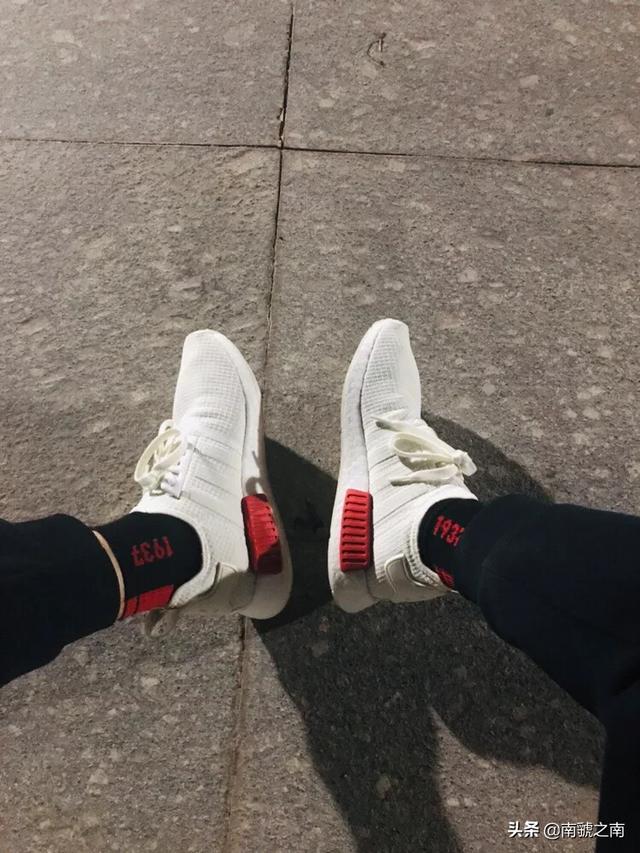 NIKE的zoom和adidas的boost,穿哪个跑步会更好些？