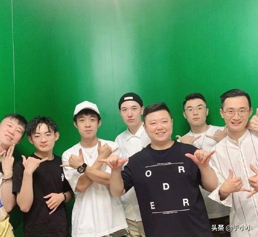 背叛郭德纲的徒弟:郭德纲在《笑傲江湖》收的徒弟张金堡现在怎样了？