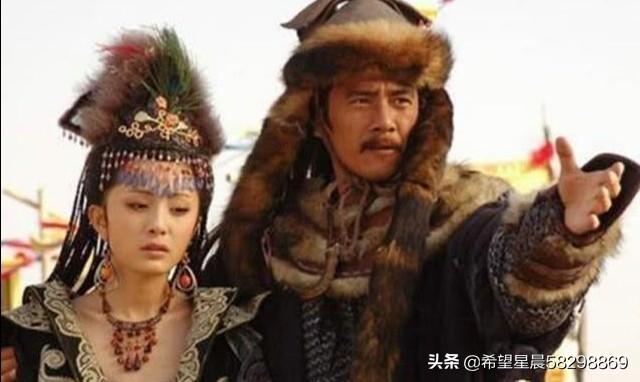 王昭君为什么出塞,是自愿还是被迫？