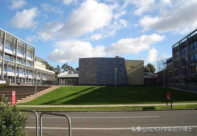 什么专业适合女生,大学什么专业适合女生学？