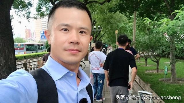 徐峥殴打女记者:遭受抵制以及毕志飞怒斥，徐峥是引火自焚还是成就自我？