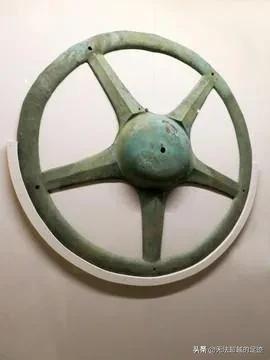 三星堆出土的“方向盘”到底是干什么用的？