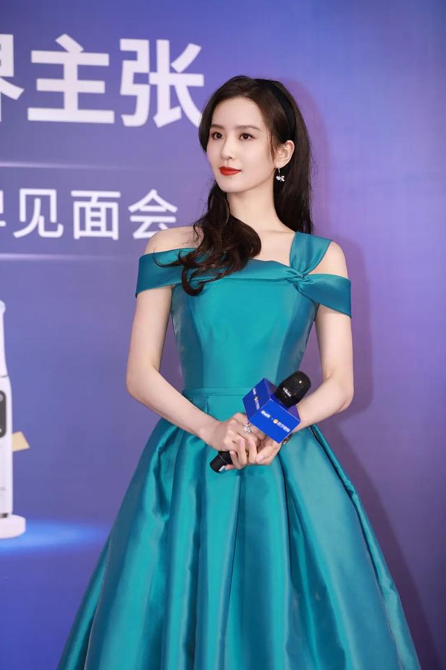 哪个女明星走红毯最美？