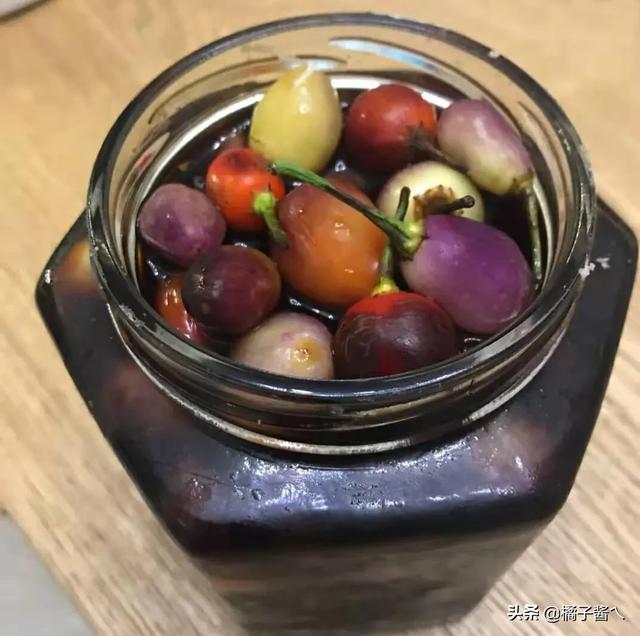 七彩椒的泡制方法有哪些，七彩灯笼椒到底要怎么泡才好吃呢？