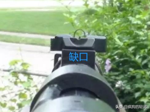 删照门:抗战时，捷克式轻机枪的弹夹在上面，射击手是如何瞄准敌人的？