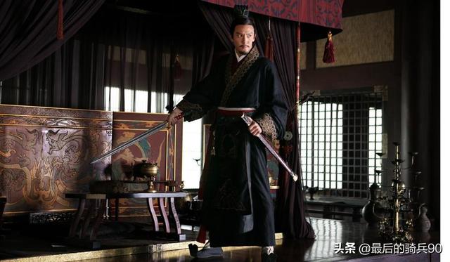 齐千郡:荆襄九郡，魏蜀吴三家各夺得荆州多少地盘