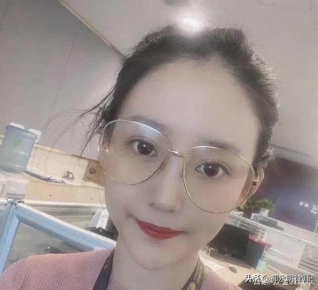 汤兰兰案:“绿地事件”后续曝光，高管被开除，网友:这女人很蠢，怎么评价
