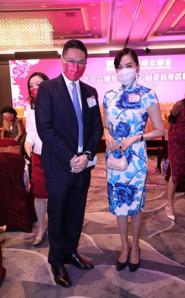 周海媚男朋友:吕良伟的两任前妻都活成潇洒单身女神，果真是离婚成就女人吗