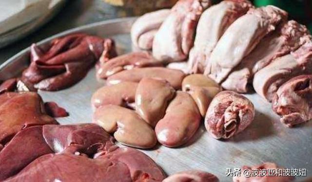 猫咪吃西瓜桃香瓜可以吗:猫咪可以吃香瓜吗 对猫咪有益的食材有哪些？