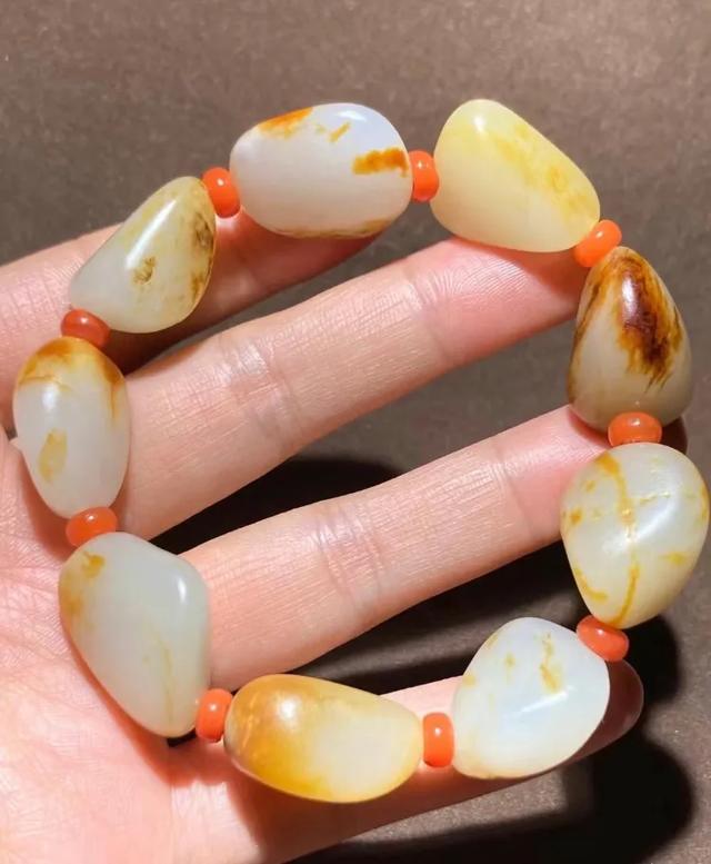 玉原石哪里可以捡到,辽宁省哪里能捡到好看的石头？