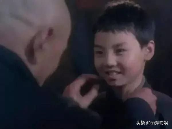 金范整容:电影《变脸》中的小女孩去哪了