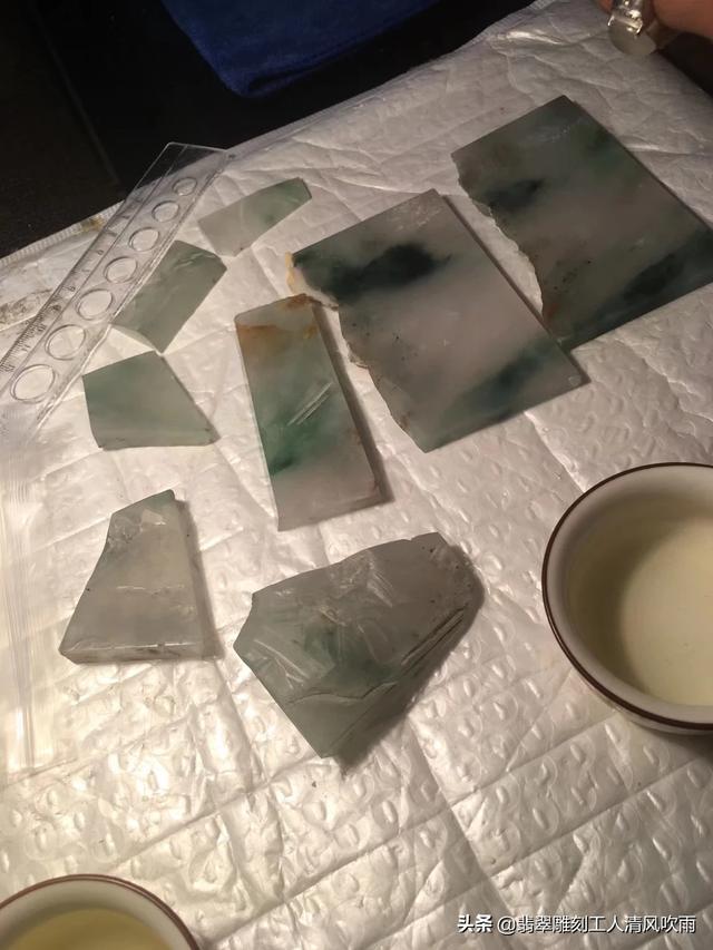 欧泊原石,这块从西藏带回来的石头有收藏价值吗？