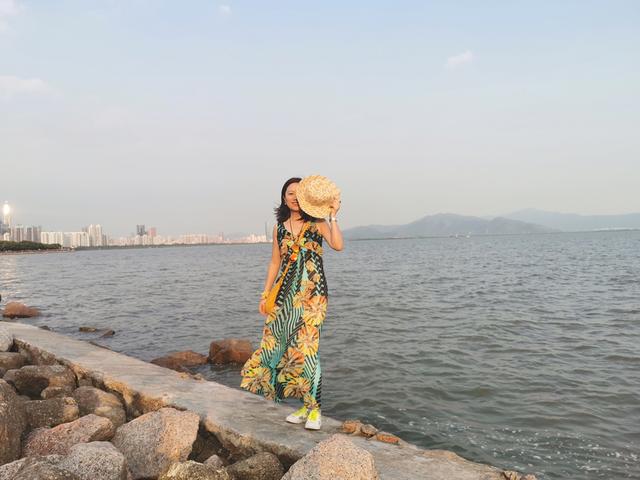 李子君生活照:30-40多岁的女人是什么状态？大家来晒晒照片？