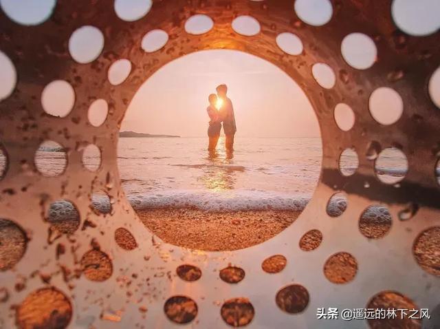 年会发<a href=https://maguai.com/list/256-0-0.html target=_blank class=infotextkey>朋友圈</a>配文字:有没有适合跨年时发的句子？