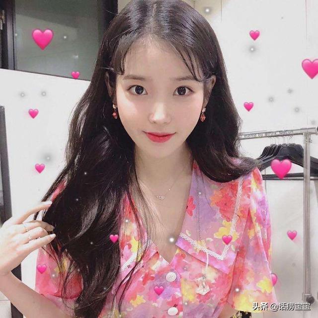 宫脇咲良:谁能发一张李智恩IU最漂亮的照片？为什么我GET不到她的美？
