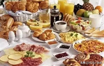 德国人的生活习惯是什么样的:德国人的生活习惯和特点视频 德国人一日三餐吃什么，有哪些餐桌礼仪？