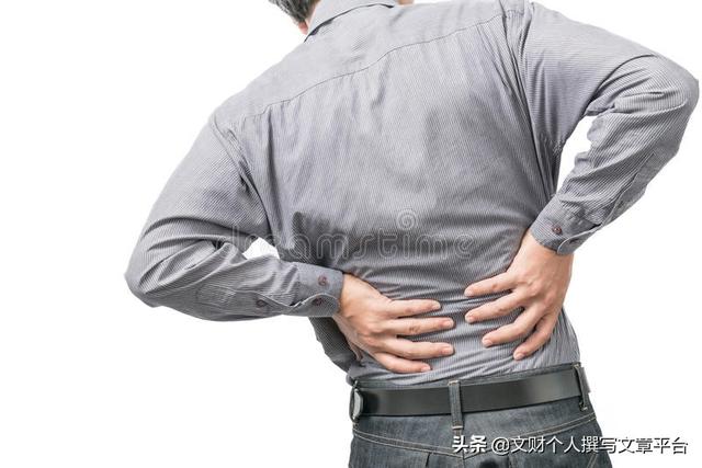 头条问答 - 腰椎轻度骨质增生一定腰动手术吗?(8个回答)