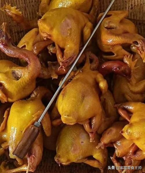 秘制卤整鸡的做法大全:烧鸡的正确的卤制方法和配方？