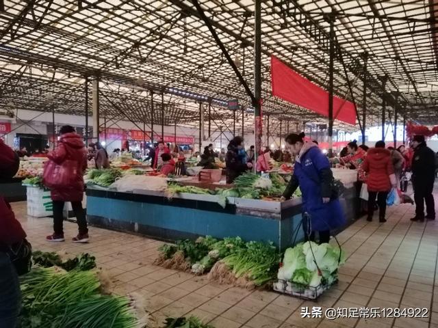 有没有什么投资少,技术含量低的小生意推荐？