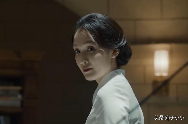 《河神2》戎傲霜真实的身份是什么？为何在给丁卯治腿伤时候突然去撩他，有何目的？