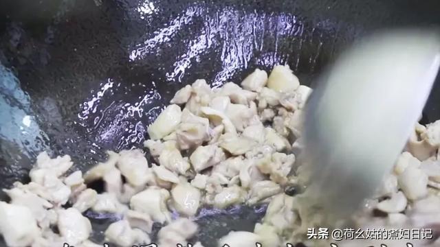 兔子肉与什么绝配，朋友送了我一只兔子，应该怎么做好吃呢需要搭配什么