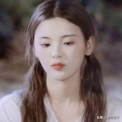 田燚杨超越:客观来说，杨超越和赵露思谁更好看？