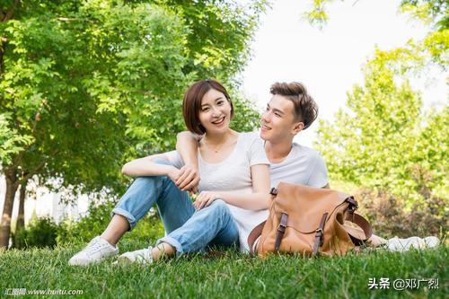 女朋友不爱你了会有哪些表现？