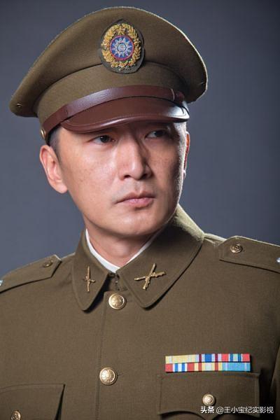 《马上天下》主人公陈秋石与传统革命题材中的英雄有何不同？