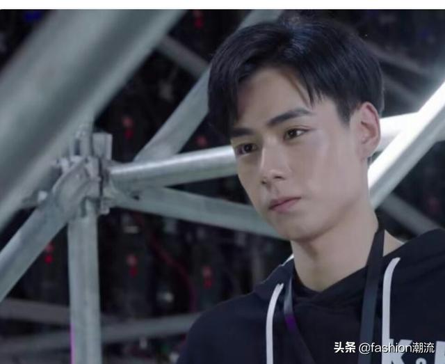 吴白艾情:《亲爱的，热爱的》中吴白对艾情，是喜欢还是崇拜？