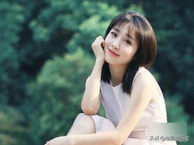 晚上有什么话题跟女孩在微信上聊