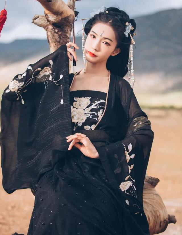 黄帝的女儿女魃为何人人避而不及？