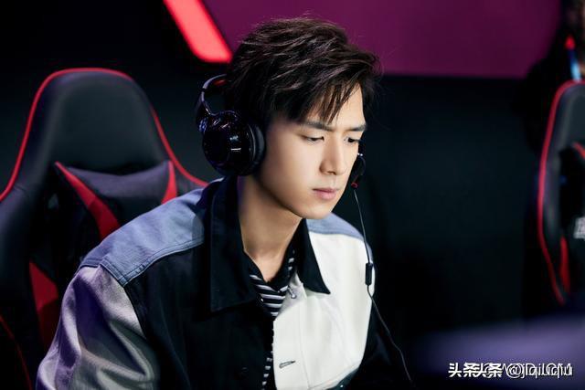李现个人资料:2019年娱乐圈谁是热搜第一人？