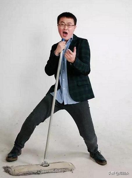 如何评价脱口秀演员周奇墨？