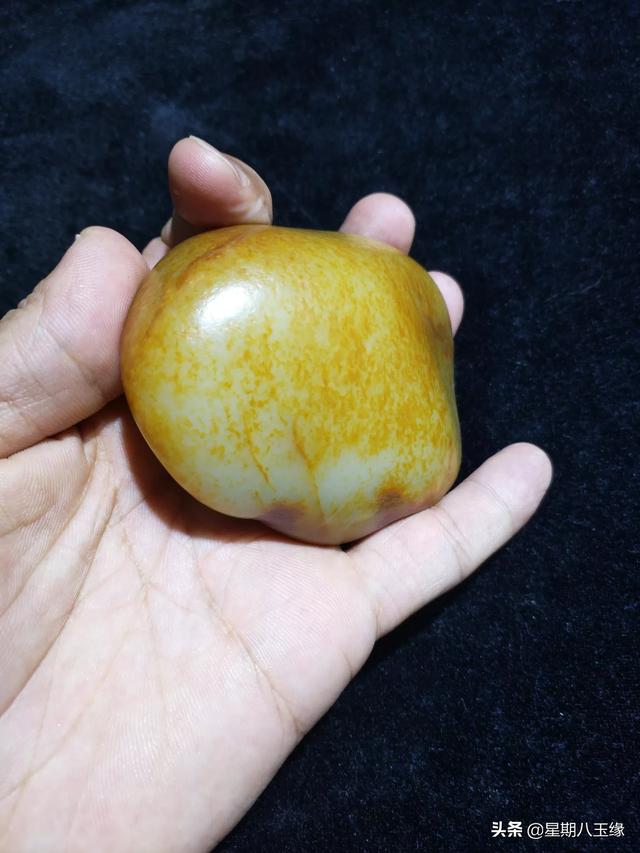 真正的红沁籽料,高端和田玉籽料还会持续增值吗？