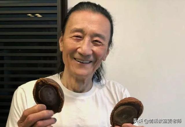 向华强在北京被谁打:曾志伟，向华强，谢贤，在香港他们谁厉害？