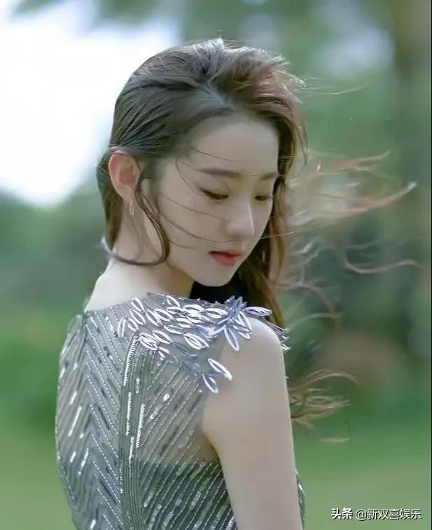 硬糖少女303成员:硬糖少女303中谁的颜值最高呢大家说说看成了