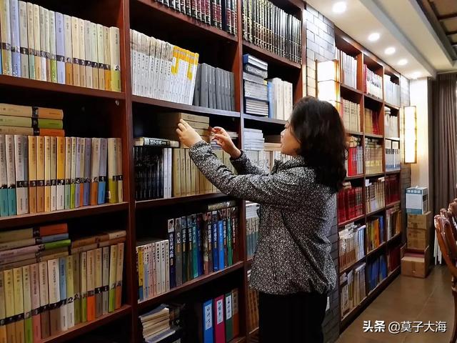 想赚钱不知道怎么赚,你们都是怎么赚钱的,如何做到月入1万以上？
