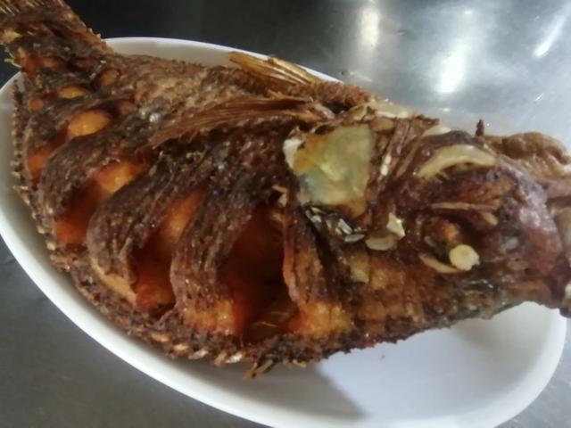 红烧鱼怎么做好吃，你们吃过最好吃的红烧鱼，是怎么做的？