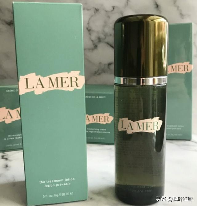 化妆水是不是爽肤水:化妆水和爽肤水什么区别有什么作用