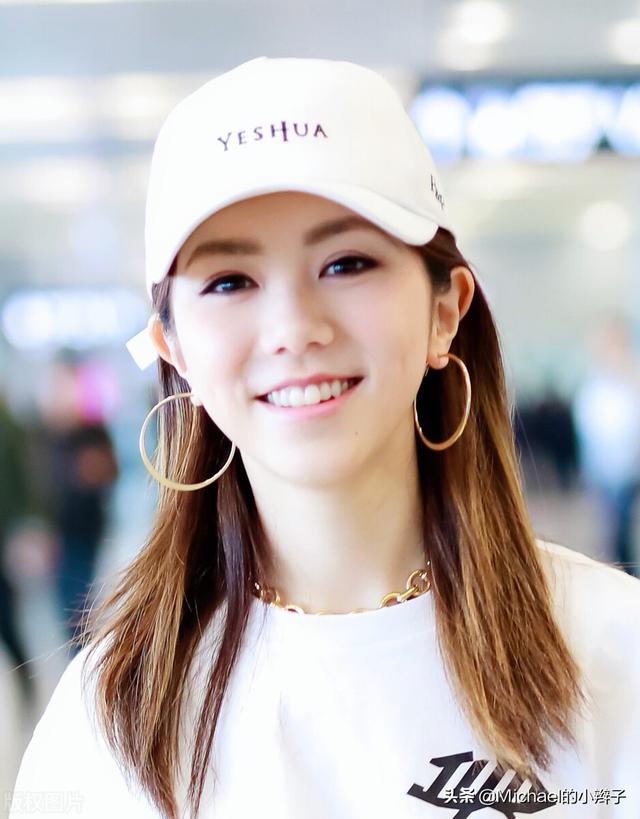 邓丽君间谍:邓丽君的唱功放在现在是什么水平，相当于哪些女歌手？