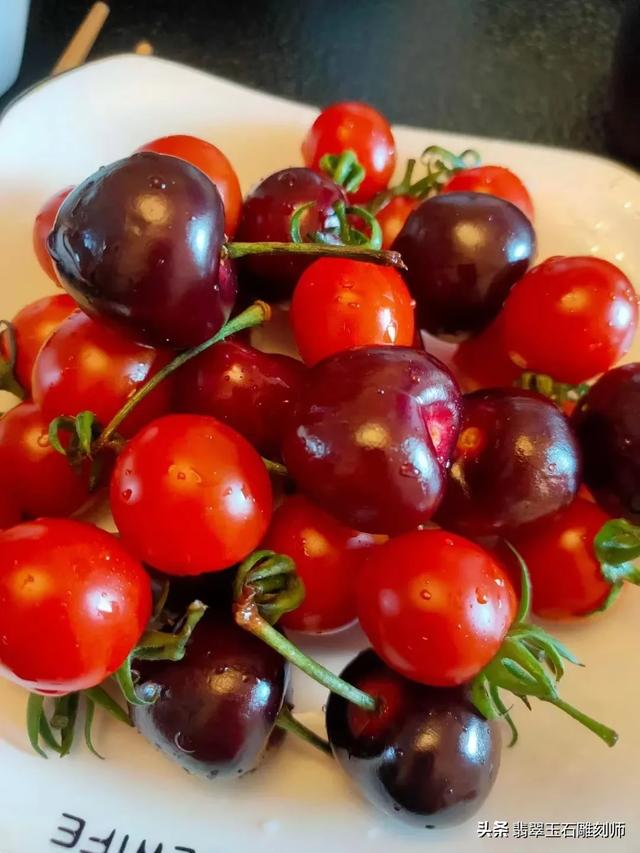 带了50年的翡翠手镯,戴了10年的玉镯，质量如何？